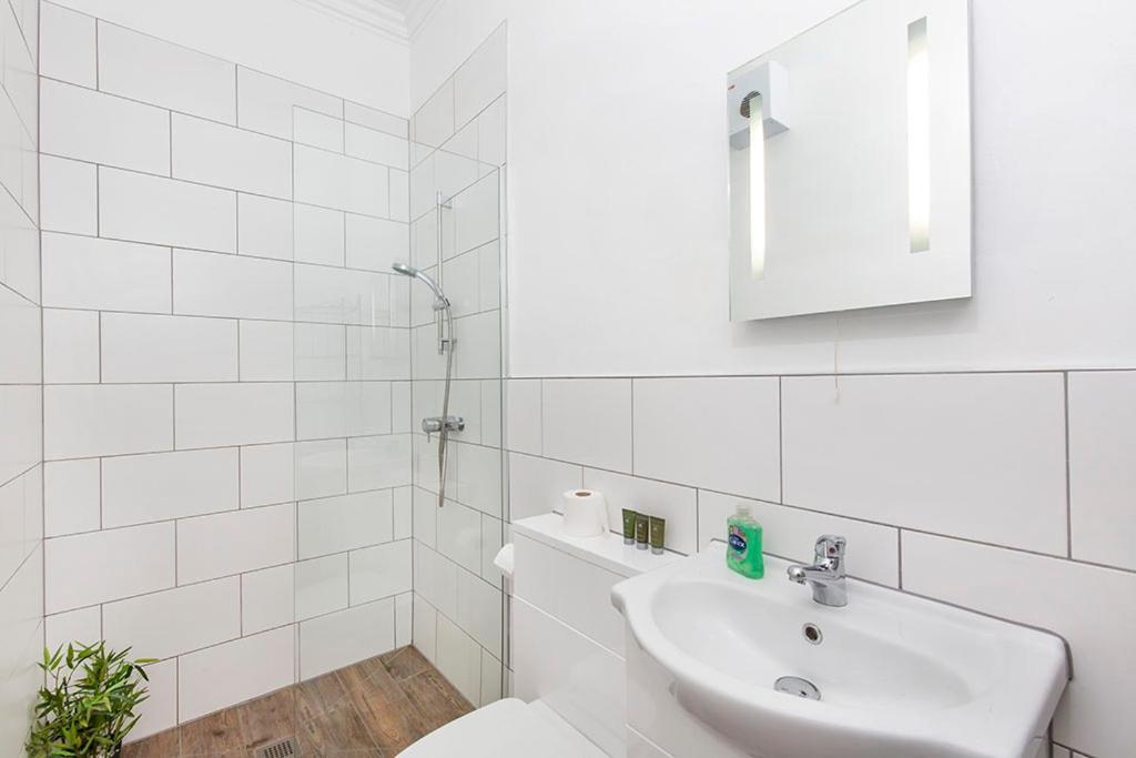 York City Centre Holiday Apartment Екстериор снимка
